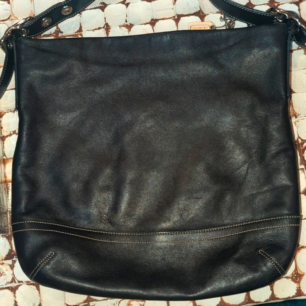 Coach Black Leather Shoulder purse - Picture 8 of 12